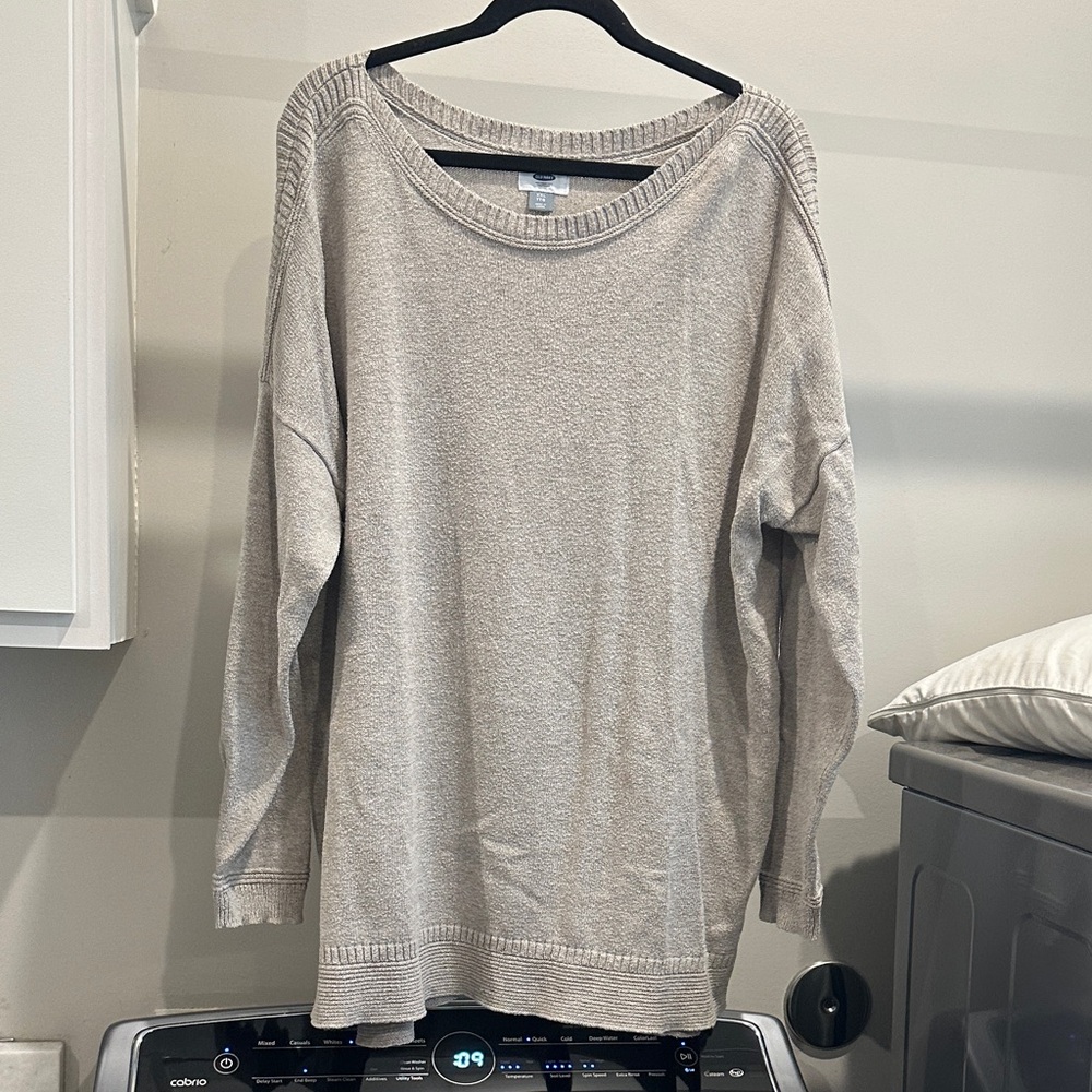 Old Navy Women's Crew Neck Sweater - Light Gray